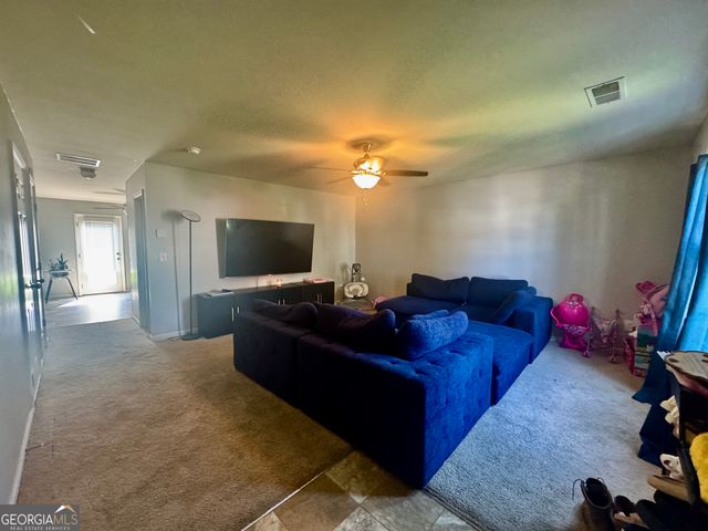 104 Sourwood Lane, Warner Robins, GA 31093