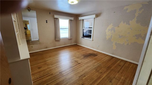 61 Fernboro Road, Brighton, NY 14618