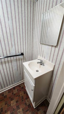 61 Fernboro Road, Brighton, NY 14618