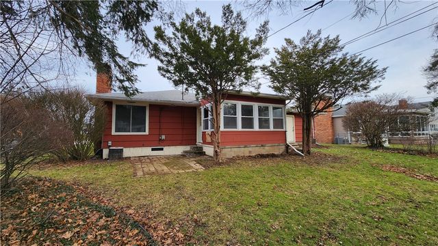 61 Fernboro Road, Brighton, NY 14618