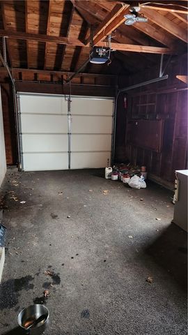 61 Fernboro Road, Brighton, NY 14618