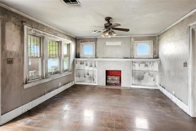 1919 W Cherokee Avenue, Enid, OK 73703