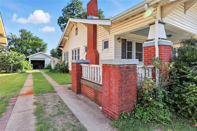 1919 W Cherokee Avenue, Enid, OK 73703