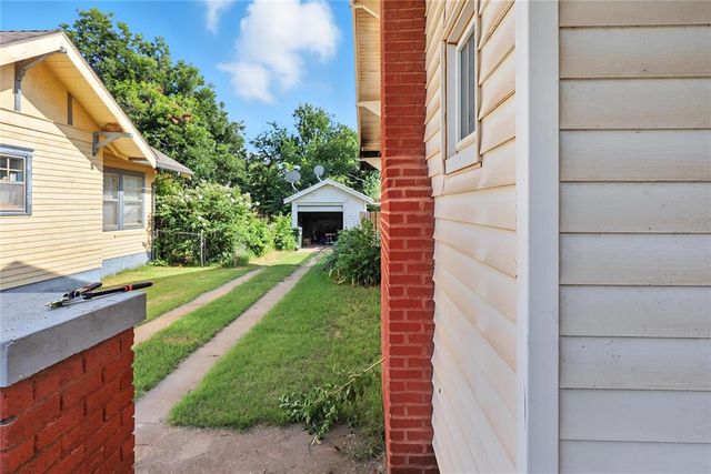 1919 W Cherokee Avenue, Enid, OK 73703