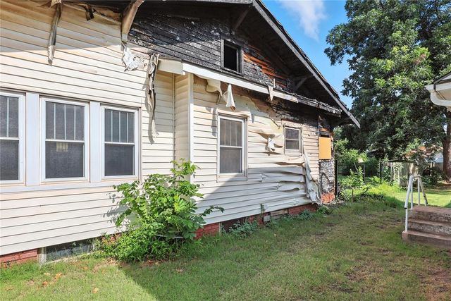 1919 W Cherokee Avenue, Enid, OK 73703