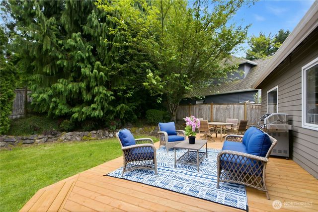 23030 NE 13th Street, Sammamish, WA 98074
