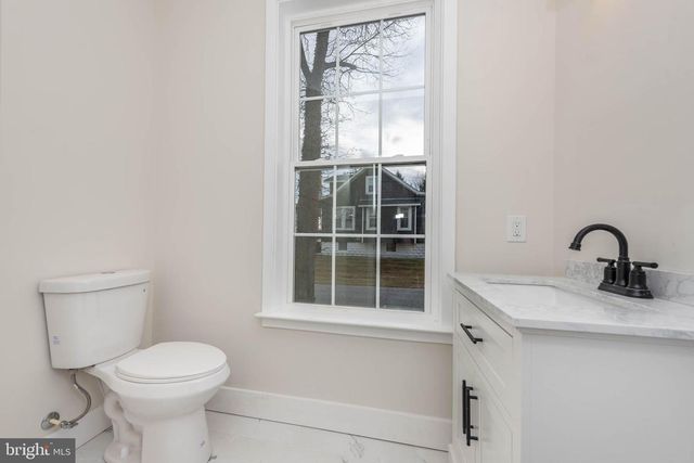 9624 HARFORD RD, Parkville, MD 21234