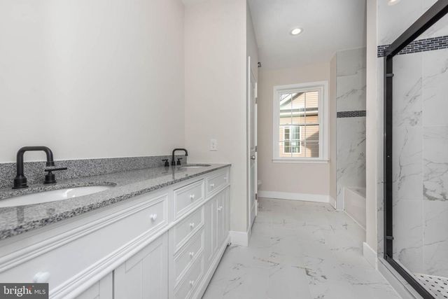 9624 HARFORD RD, Parkville, MD 21234