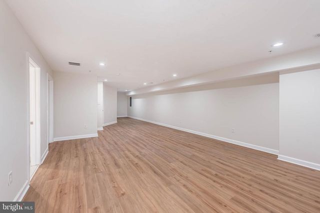 9624 HARFORD RD, Parkville, MD 21234