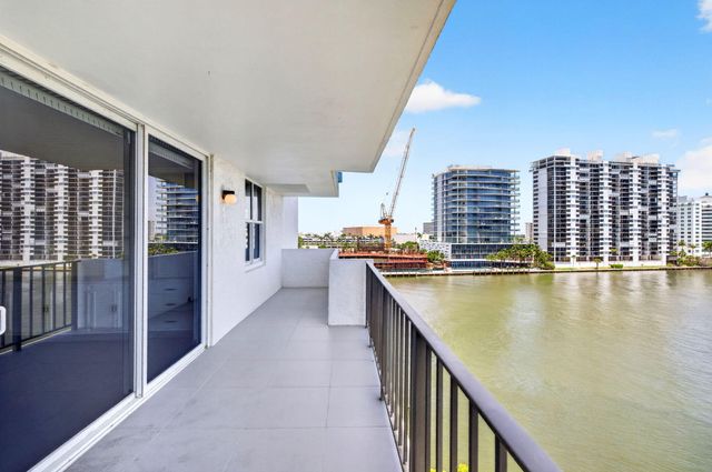 777 Bayshore Drive 701, Fort Lauderdale, FL 33304
