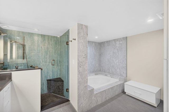 777 Bayshore Drive 701, Fort Lauderdale, FL 33304