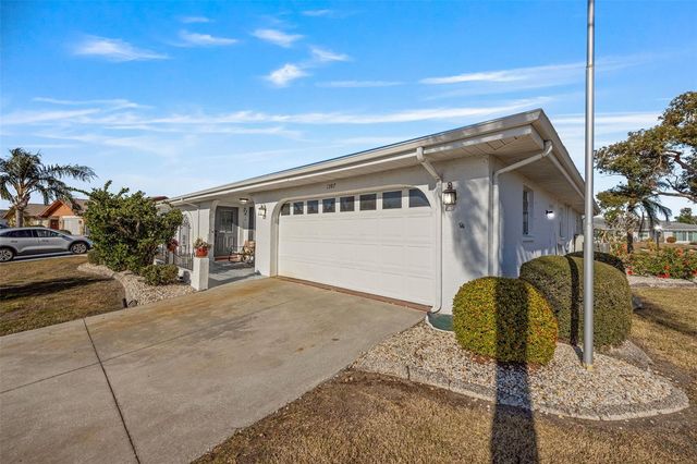 1207 BLUEWATER DRIVE, Sun City Center, FL 33573