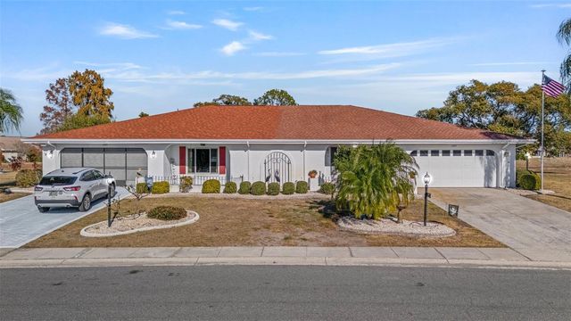 1207 BLUEWATER DRIVE, Sun City Center, FL 33573