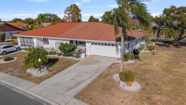 1207 BLUEWATER DRIVE, Sun City Center, FL 33573