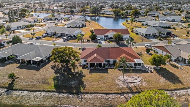 1207 BLUEWATER DRIVE, Sun City Center, FL 33573