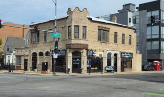 4400 N Clark Street, Chicago, IL 60640