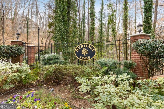402 BAINBRIDGE Drive, Atlanta, GA 30327
