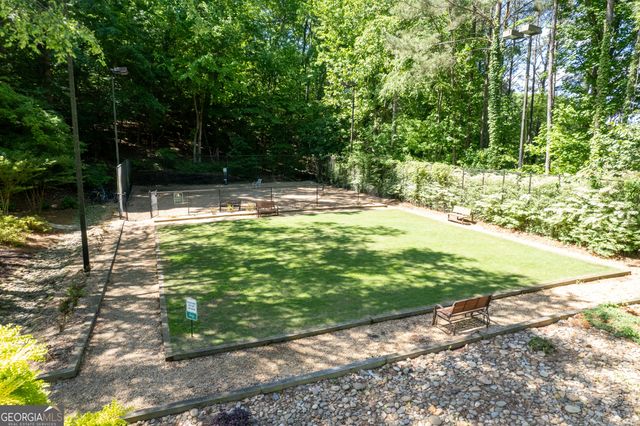 402 BAINBRIDGE Drive, Atlanta, GA 30327