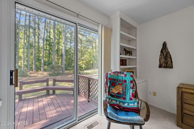 120 Saint Andrews Circle, New Bern, NC 28562