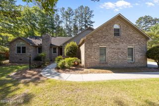 120 Saint Andrews Circle, New Bern, NC 28562