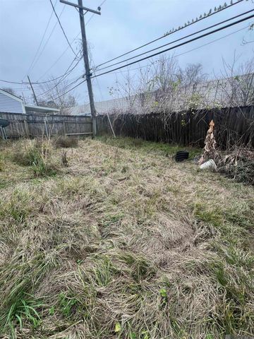 364 Highland Creek Pkwy, Baton Rouge, LA 70808