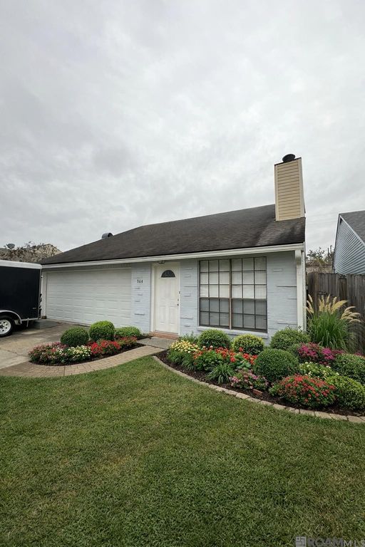 364 Highland Creek Pkwy, Baton Rouge, LA 70808