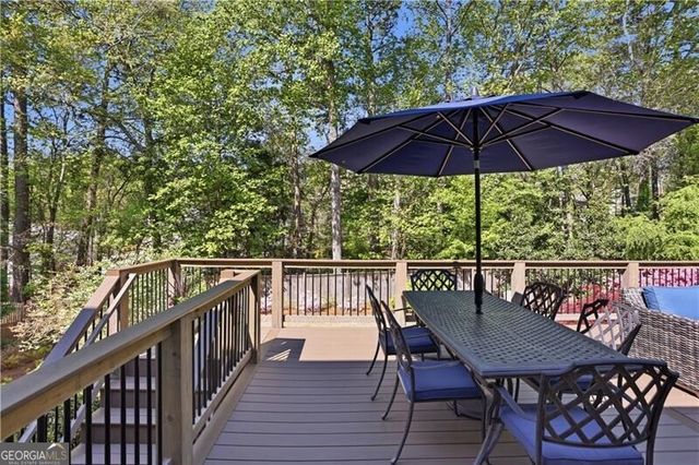 4662 Gilhams Road NE, Roswell, GA 30075