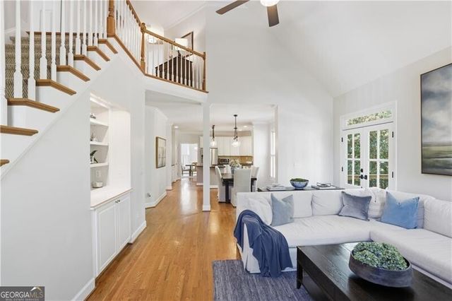 4662 Gilhams Road NE, Roswell, GA 30075