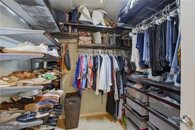 4662 Gilhams Road NE, Roswell, GA 30075