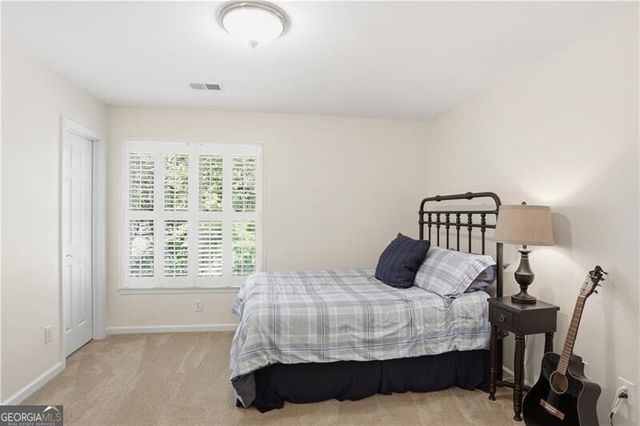 4662 Gilhams Road NE, Roswell, GA 30075