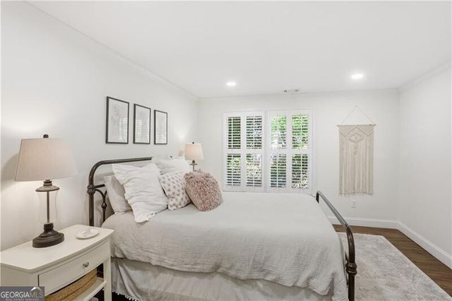4662 Gilhams Road NE, Roswell, GA 30075
