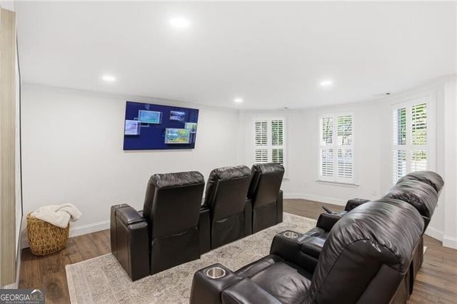 4662 Gilhams Road NE, Roswell, GA 30075