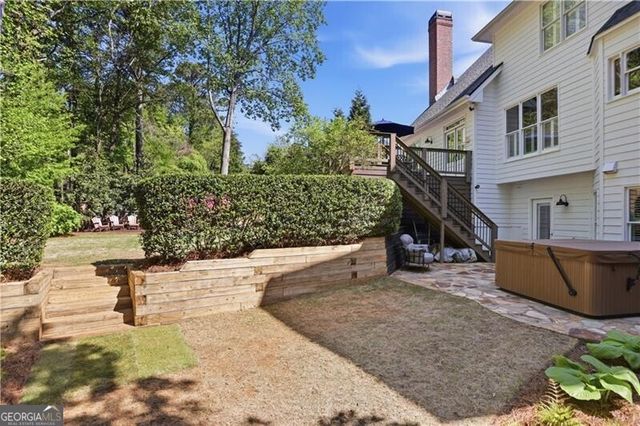 4662 Gilhams Road NE, Roswell, GA 30075
