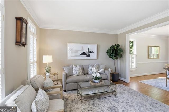 4662 Gilhams Road NE, Roswell, GA 30075