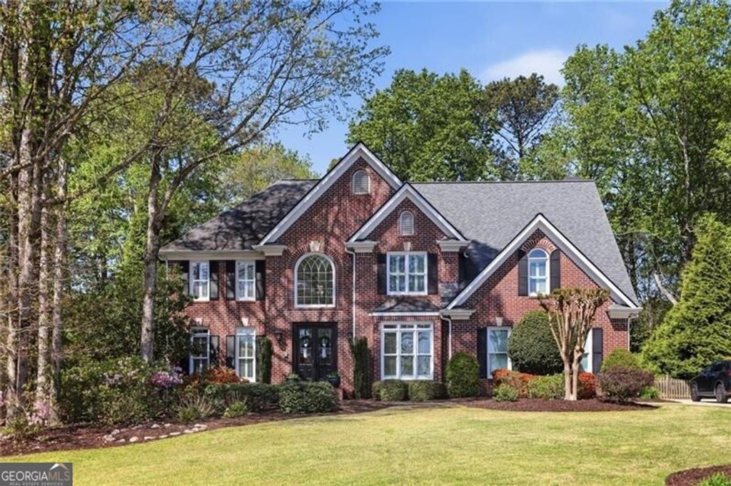 4662 Gilhams Road NE, Roswell, GA 30075
