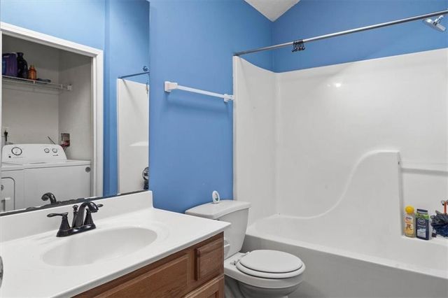 224 NW 113th Street, Kansas City, MO 64155