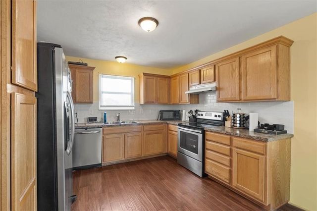 224 NW 113th Street, Kansas City, MO 64155