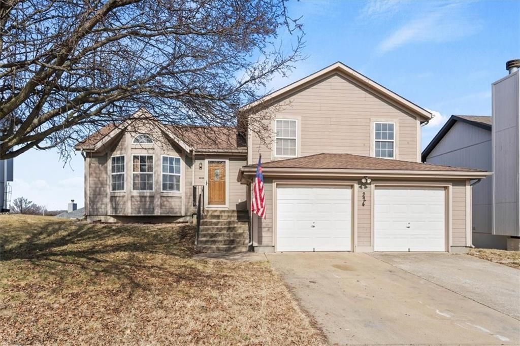 224 NW 113th Street, Kansas City, MO 64155