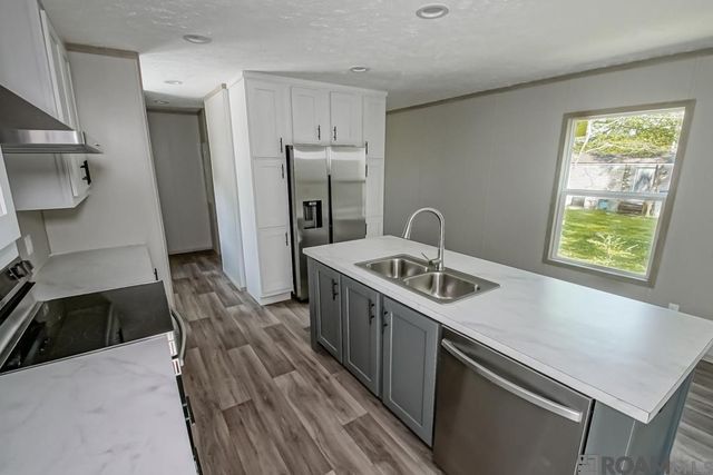 30446 Walker North Rd, Walker, LA 70785