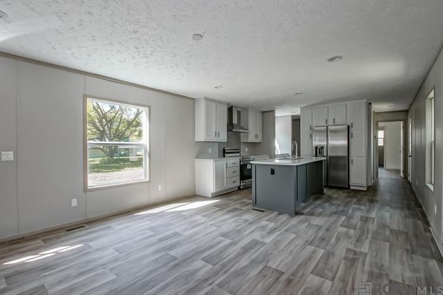 30446 Walker North Rd, Walker, LA 70785