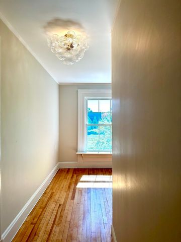 435 South Main Street 3, Haverhill, MA 01835