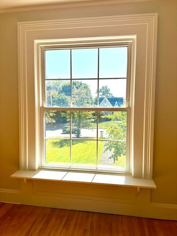 435 South Main Street 3, Haverhill, MA 01835