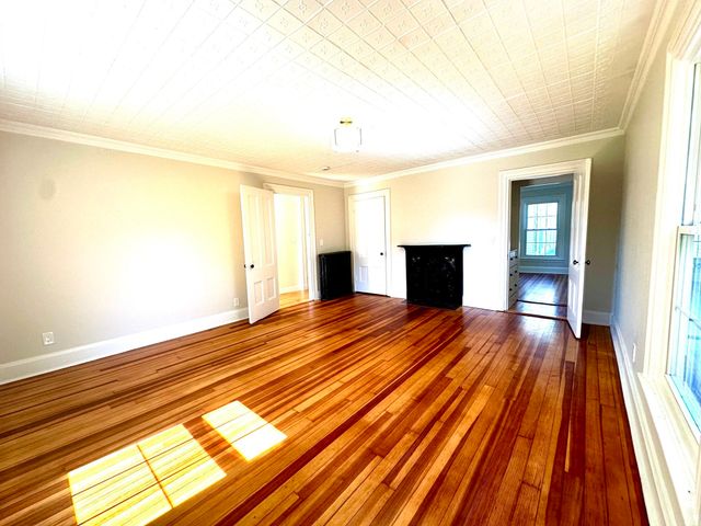 435 South Main Street 3, Haverhill, MA 01835