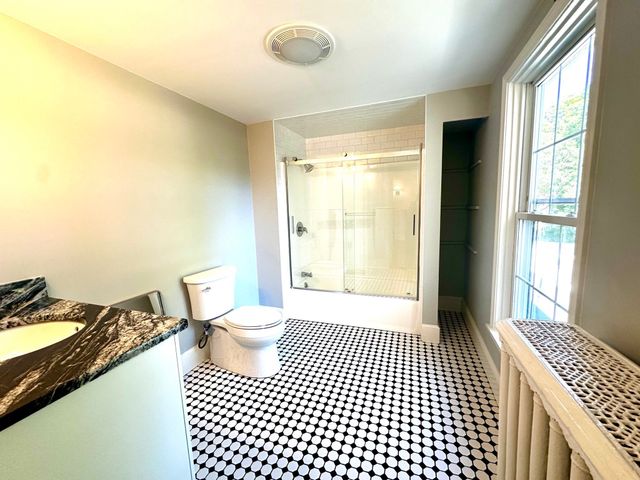 435 South Main Street 3, Haverhill, MA 01835