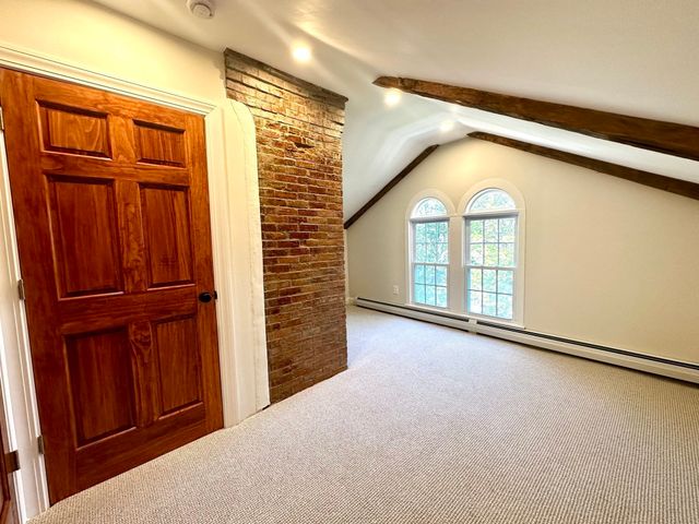 435 South Main Street 3, Haverhill, MA 01835