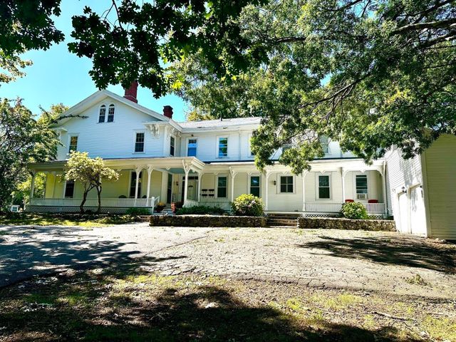 435 South Main Street 3, Haverhill, MA 01835