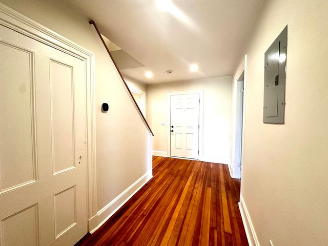435 South Main Street 3, Haverhill, MA 01835