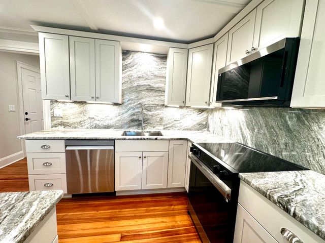 435 South Main Street 3, Haverhill, MA 01835
