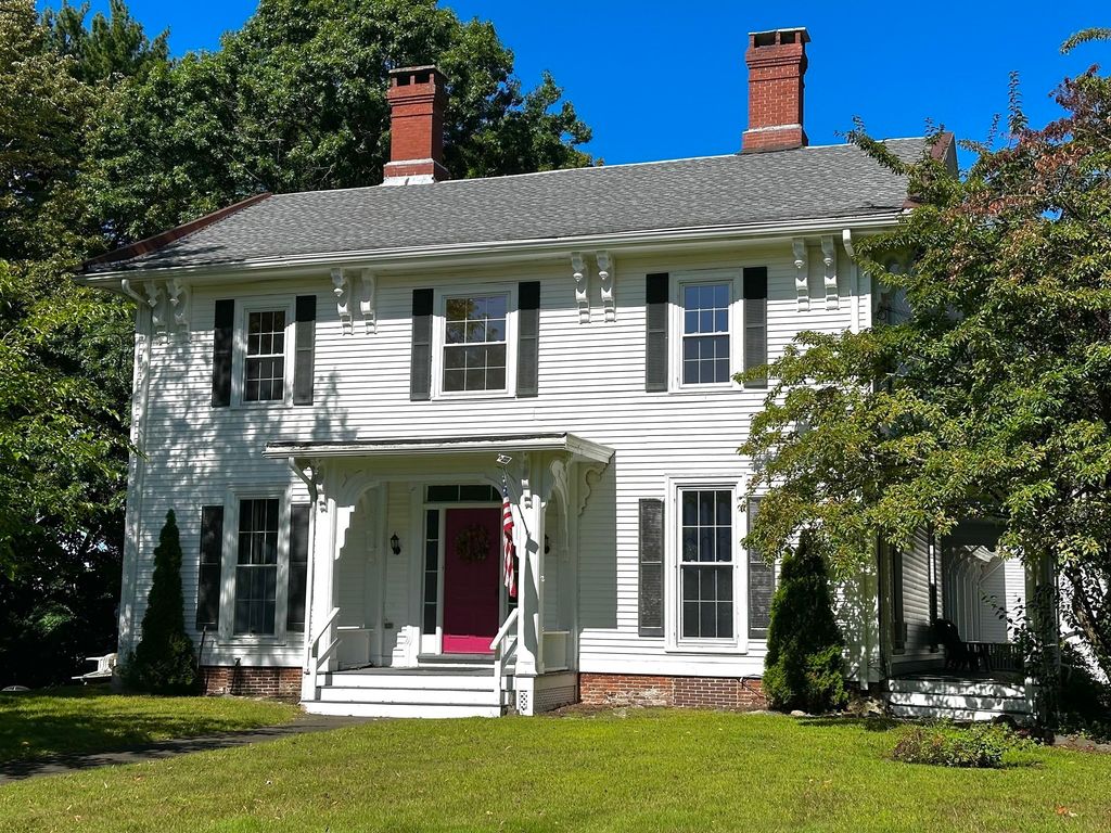 435 South Main Street 3, Haverhill, MA 01835