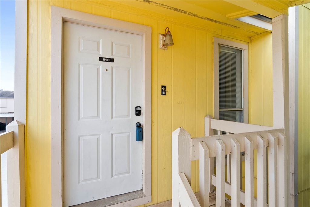 6702 Everhart Rd, M106 M 106, Corpus Christi, TX 78413 — exterior